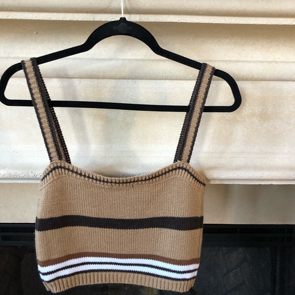 Top - Picture 2 of 2